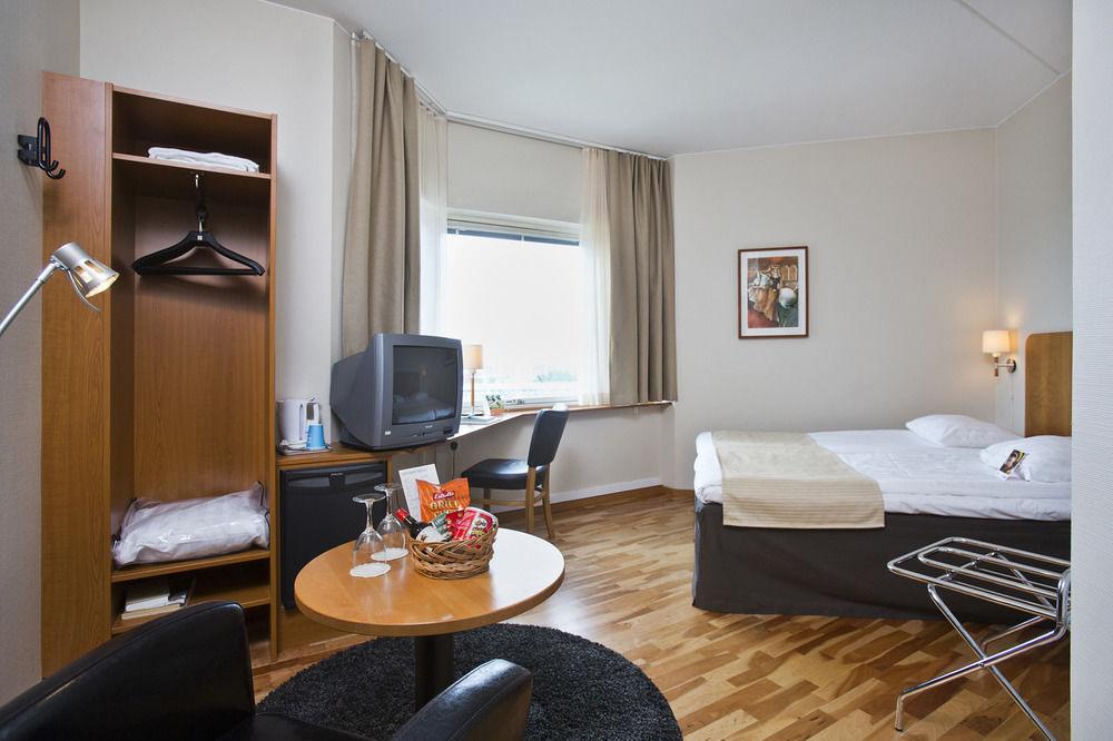 Good Morning+ Hotel